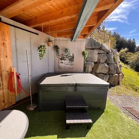 Appartement Mit Whirlpool, Infrarot-sauna & Schwarzwaldblick Hausach