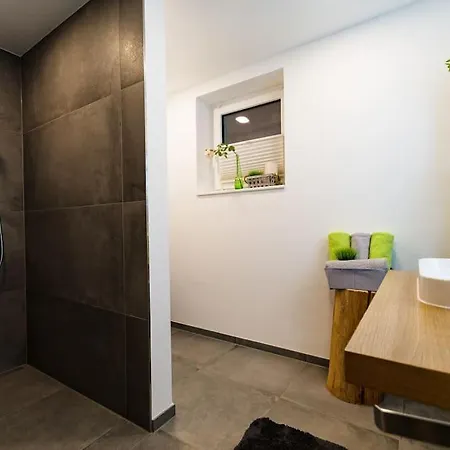 Mit Whirlpool, Infrarot-sauna & Schwarzwaldblick * Hausach